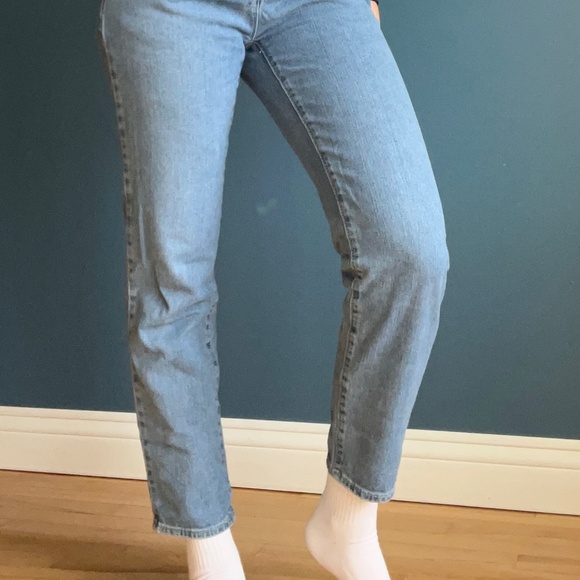 Unique Mom Jeans - Picture 6 of 6